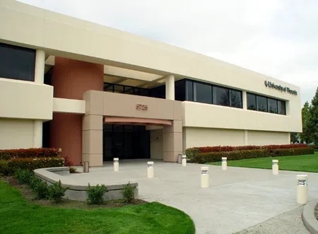 University of Phoenix Offers a Convenient Curriculum for Business Professionals