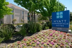 Hacienda Hotels Offer Convenience and Comfort for Business and Recreational Travelers