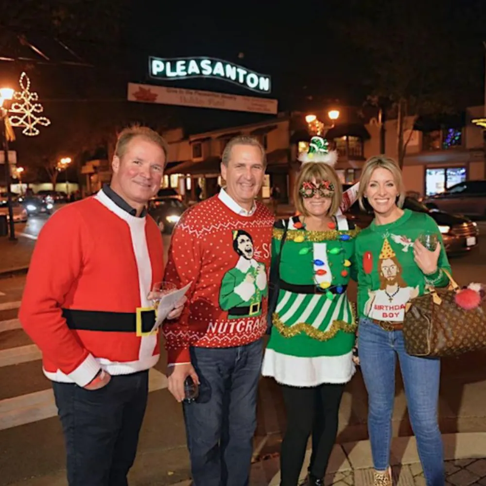 DOWNTOWN PLEASANTON 2022 SPIRIT AND SWEATER STROLL