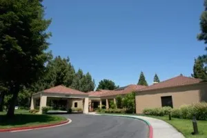 Hacienda Hotels Offer Convenience and Comfort for Business and Recreational Travelers