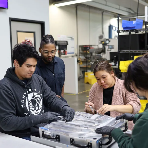 Manufacturing Summit Highlights Industry’s Critical Role