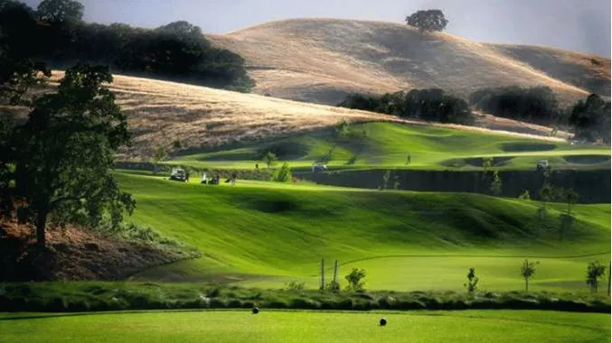 Pleasanton Offers Sporting Facilities and Leagues For All Sports and Expertise