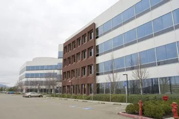Hacienda Leasing, Acquisitions Increase in 2005: Tanner Insurance, DirectBuy, SwimOutlet Lead Leasing