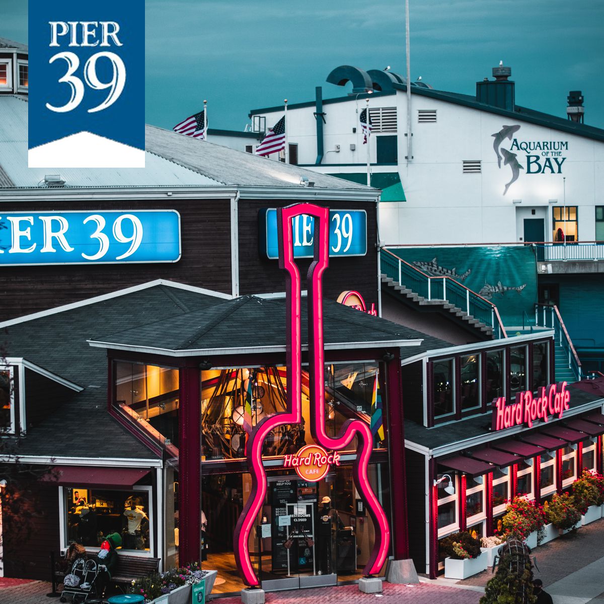 Pier 39 shops and restaurants near Fisherman´s Wharf, San